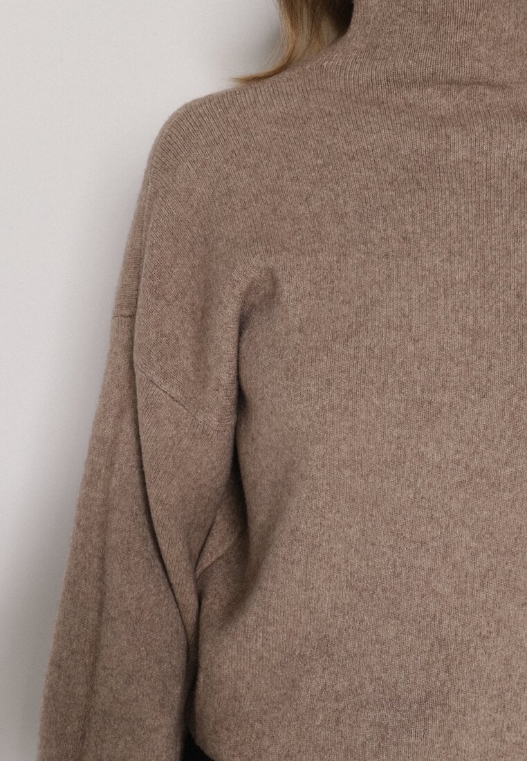 Beżowy Golf z Bufiastymi Rękawami Wedelia