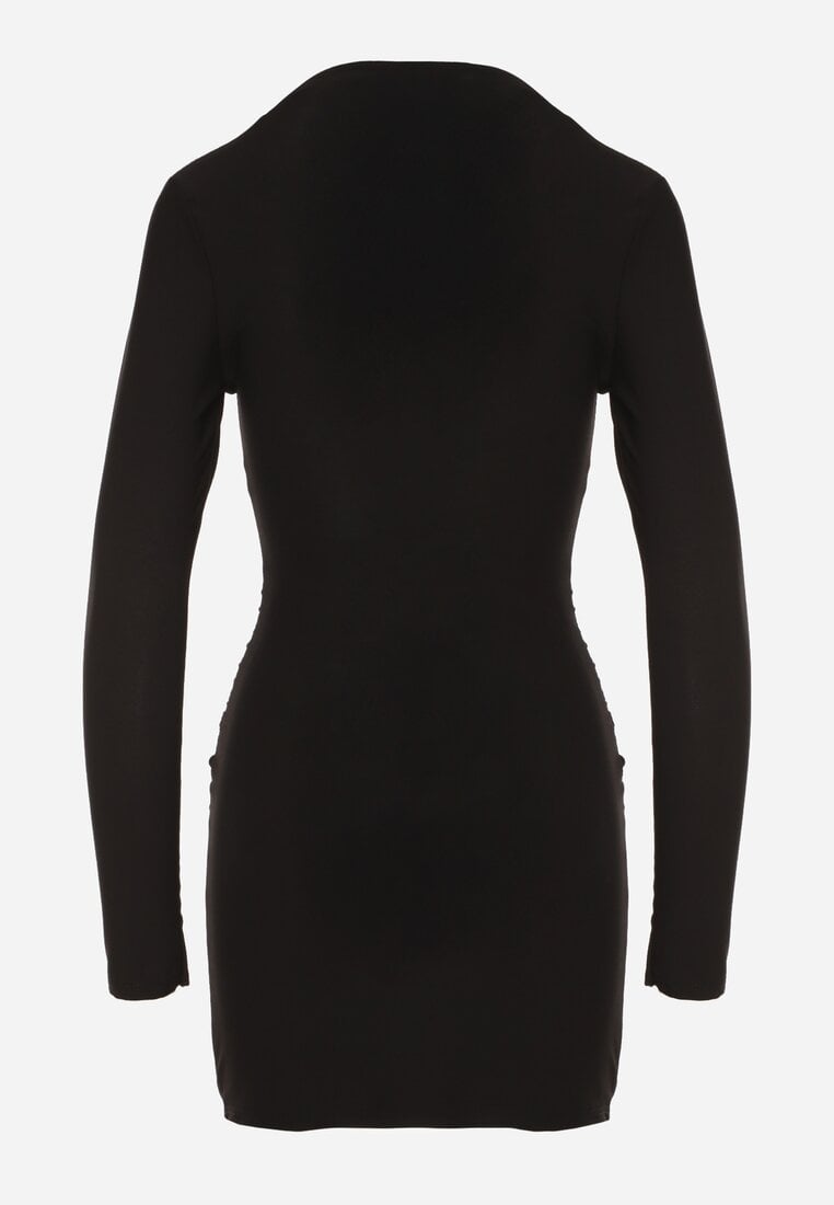 Czarna Dopasowana Sukienka Ozdobiona Metalicznymi Aplikacjami Vetimala