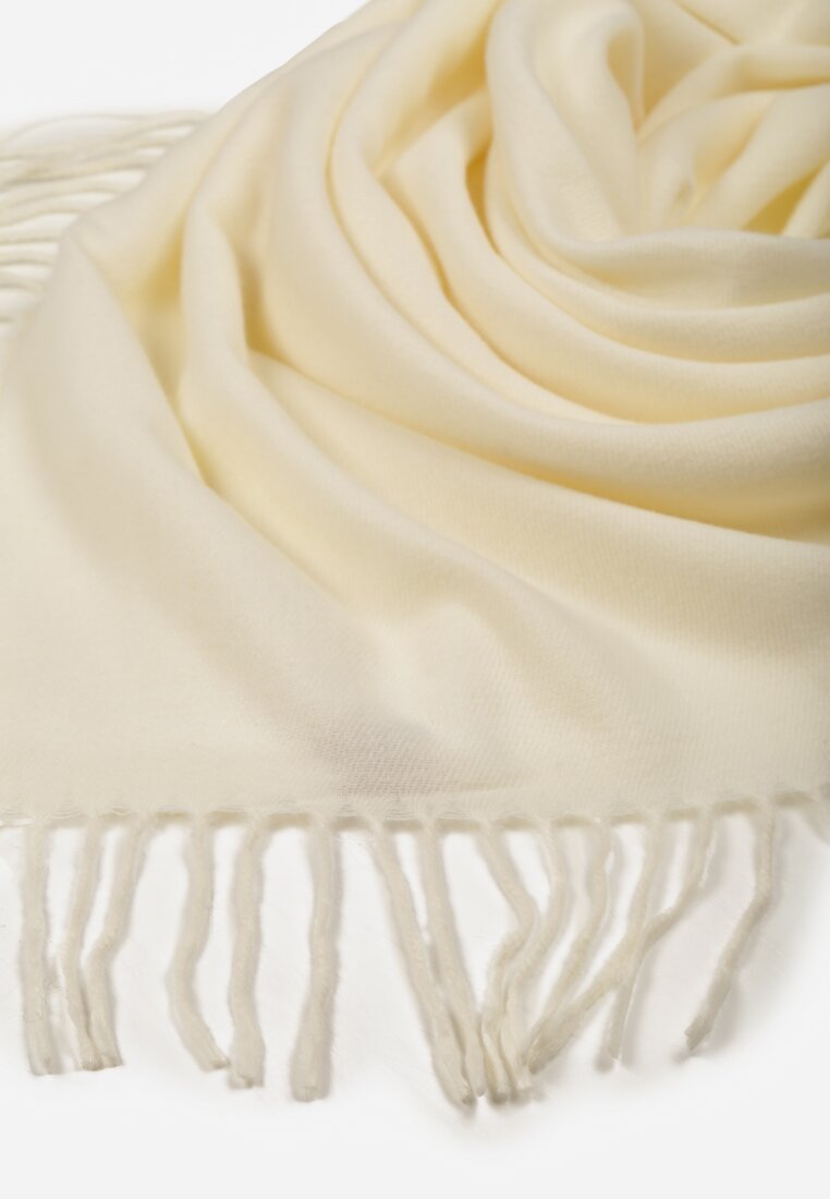 Jasnobeżowy Gładki Szalik z Frędzlami Vetiela