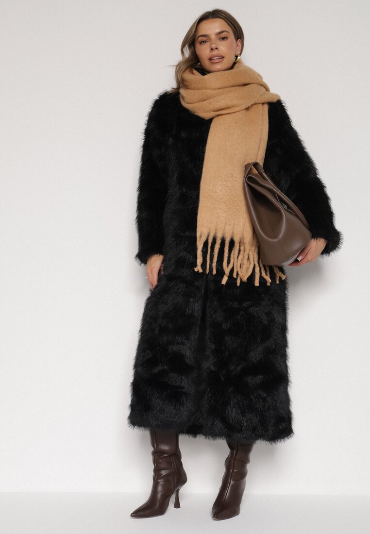 Jasnobrązowy Szalik z Frędzlami  Owedarria