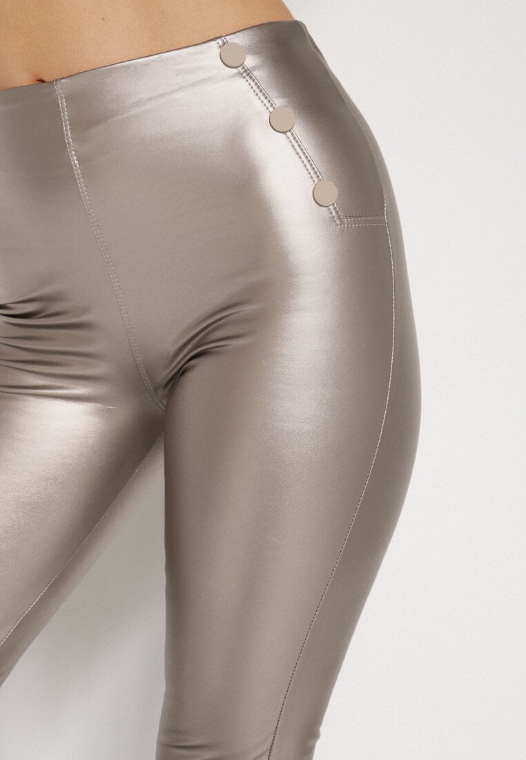 Szampańskie Legginsy z Ekoskóry z Guzikami Wysokim Stanem i Gumką w Talii Sintheria