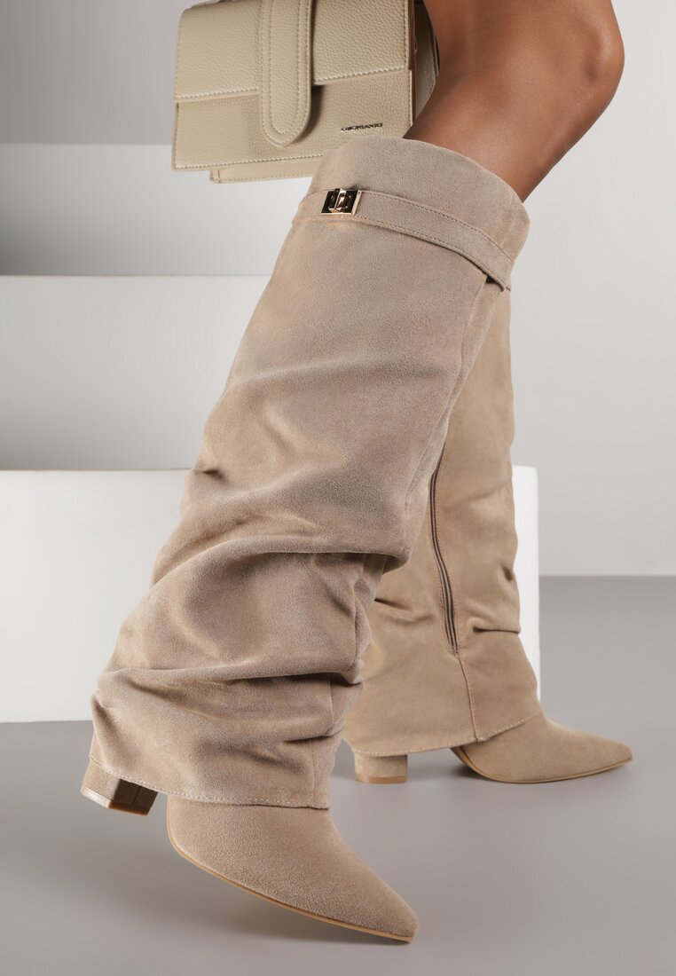 Ciemnobeżowe Kozaki na Słupku z Marszczoną Cholewką Imitującą Nogawkę Rittia