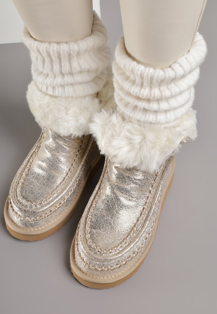 Złote Wsuwane Śniegowce z Futerkiem i Metalicznym Połyskiem Vetirena