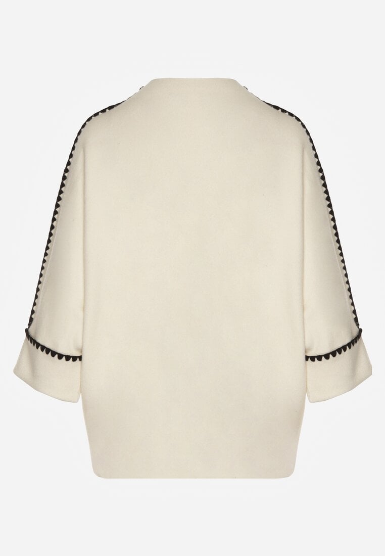 Jasnobeżowy Sweter z Kontrastową Lamówką Tuselle