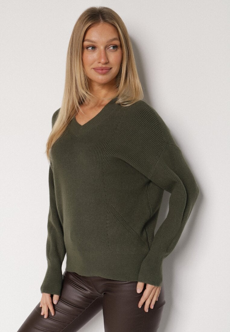 Ciemnozielony Sweter z Domieszką Kaszmiru z Dekoltem w Serek Feralaine
