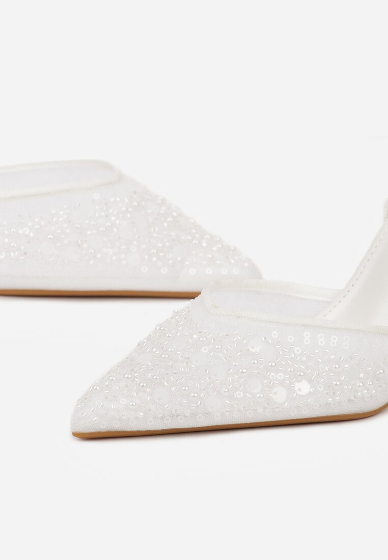 Białe Szpilki z Odkrytą Piętą i Aplikacjami z Perełkami i Cekinami Senefera