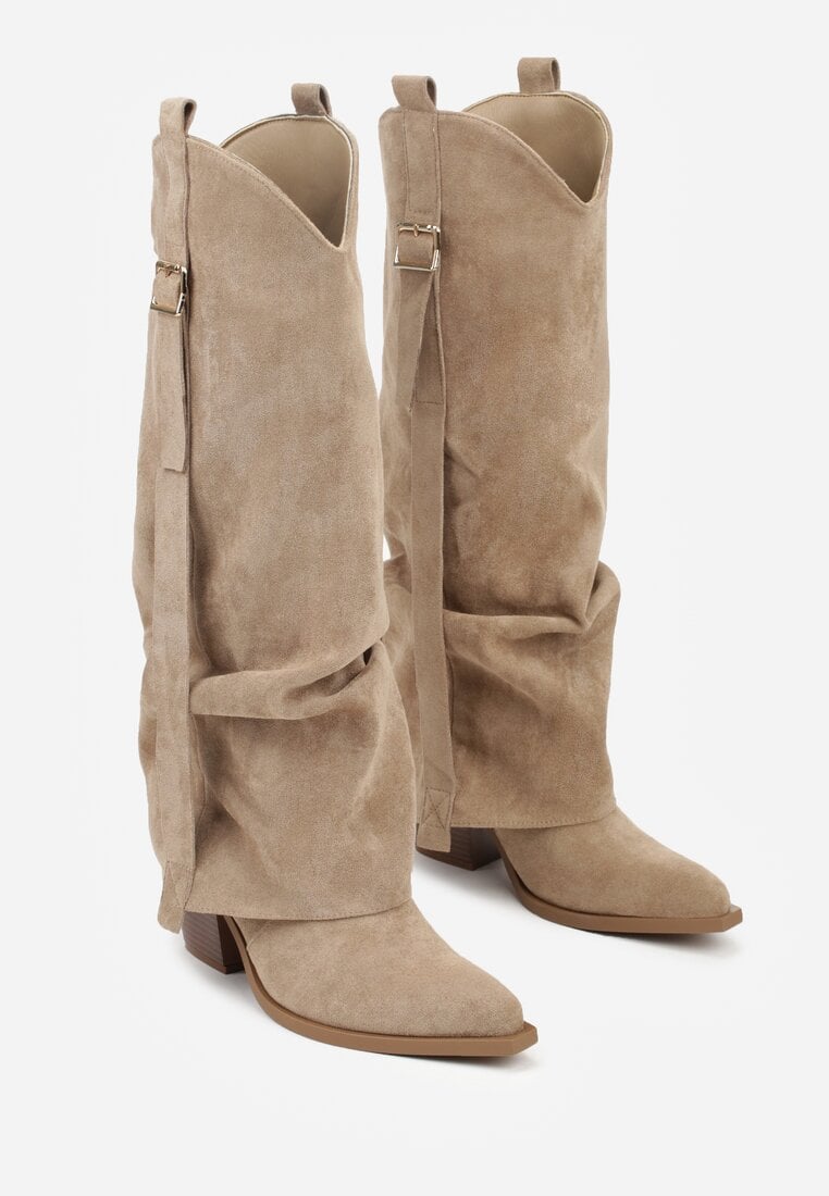 Ciemnobeżowe Kozaki Kowbojki na Stożkowym Obcasie z Wywiniętą Cholewką i Klamrą Naletea