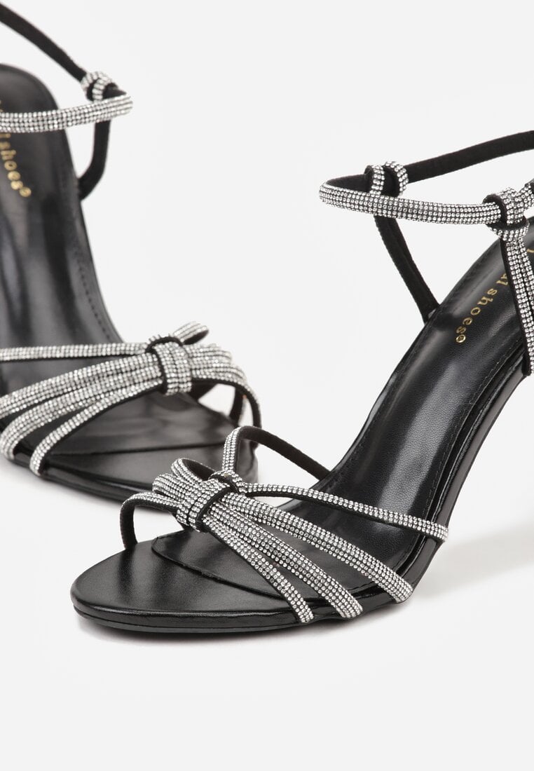 Czarne Cyrkoniowe Sandały na Szpilce z Przeplatanymi Paseczkami Mirafera