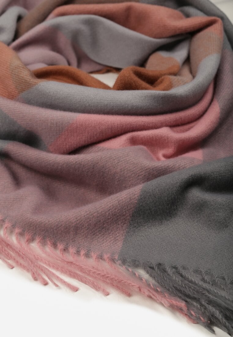 Fular Roz cu bleumarin