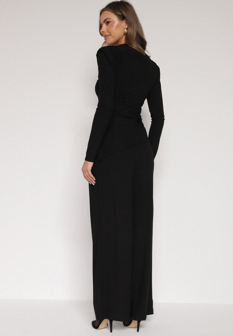 Czarny Elegancki Komplet Szerokie Spodnie i Bluzka z Usztywnianymi Ramionami Sewesta