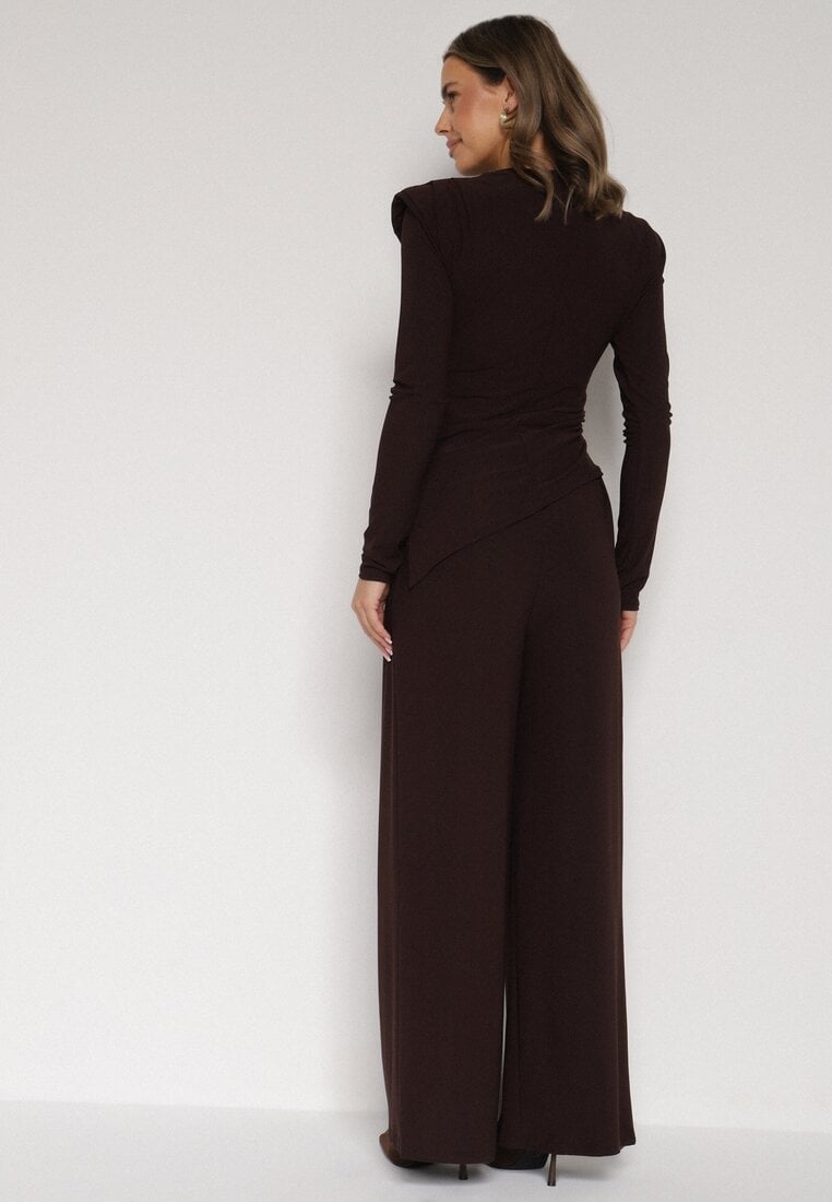 Brązowy Elegancki Komplet Szerokie Spodnie i Bluzka z Usztywnianymi Ramionami Sewesta