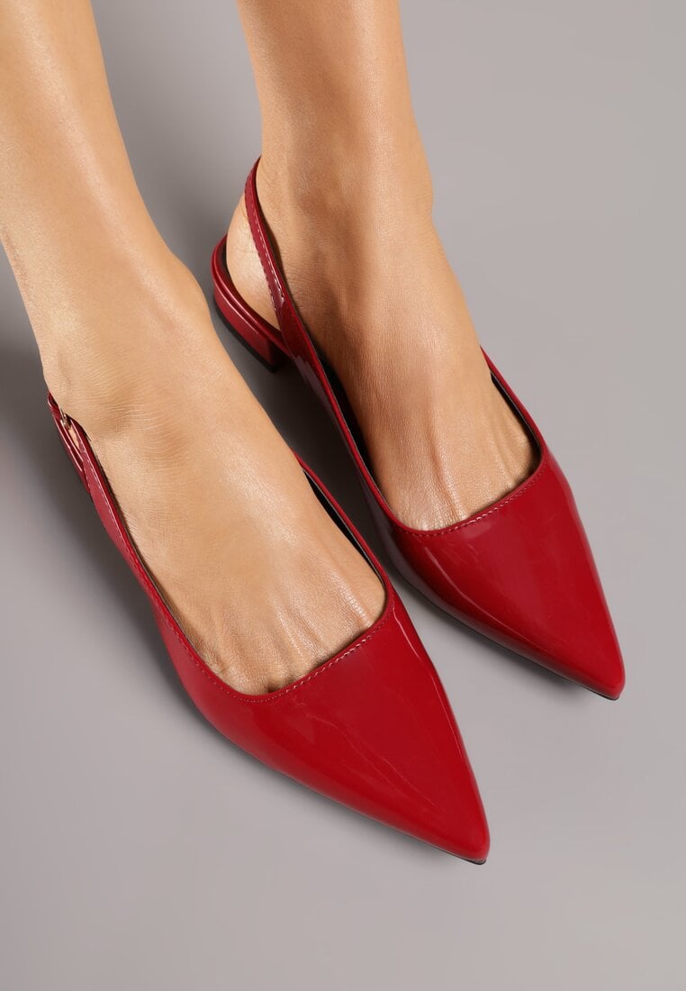 Bordowe Lakierowane Płaskie Sandały Baleriny Ozdobione Paskiem Delanisse