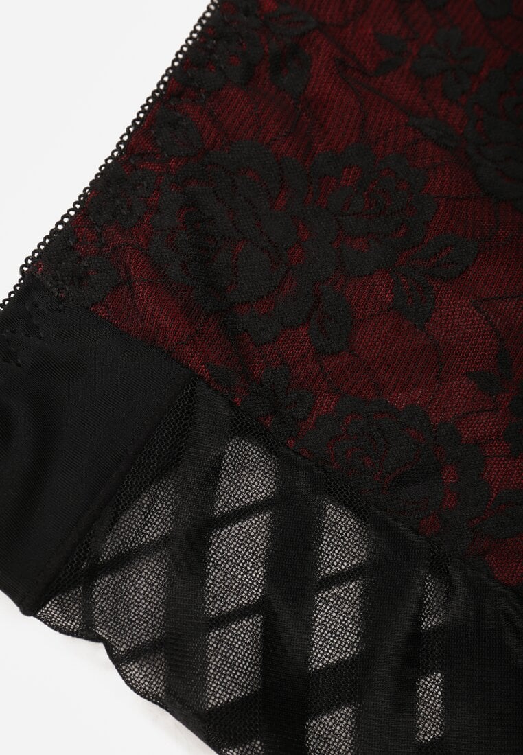 Czarno-Czerwone Majtki Figi z Wysokim Stanem Zdobione Koronką i Siateczką Helieth