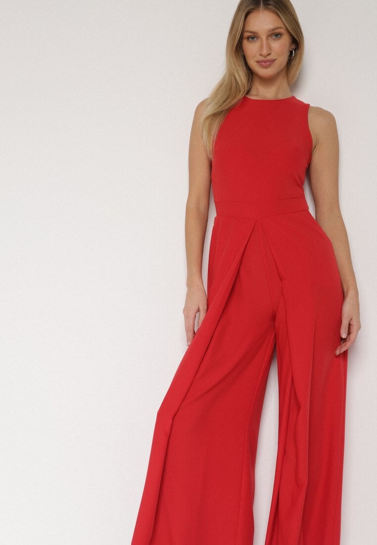 Czerwony Elegancki Kombinezon z Ozdobnymi Zakładkami Zellysha