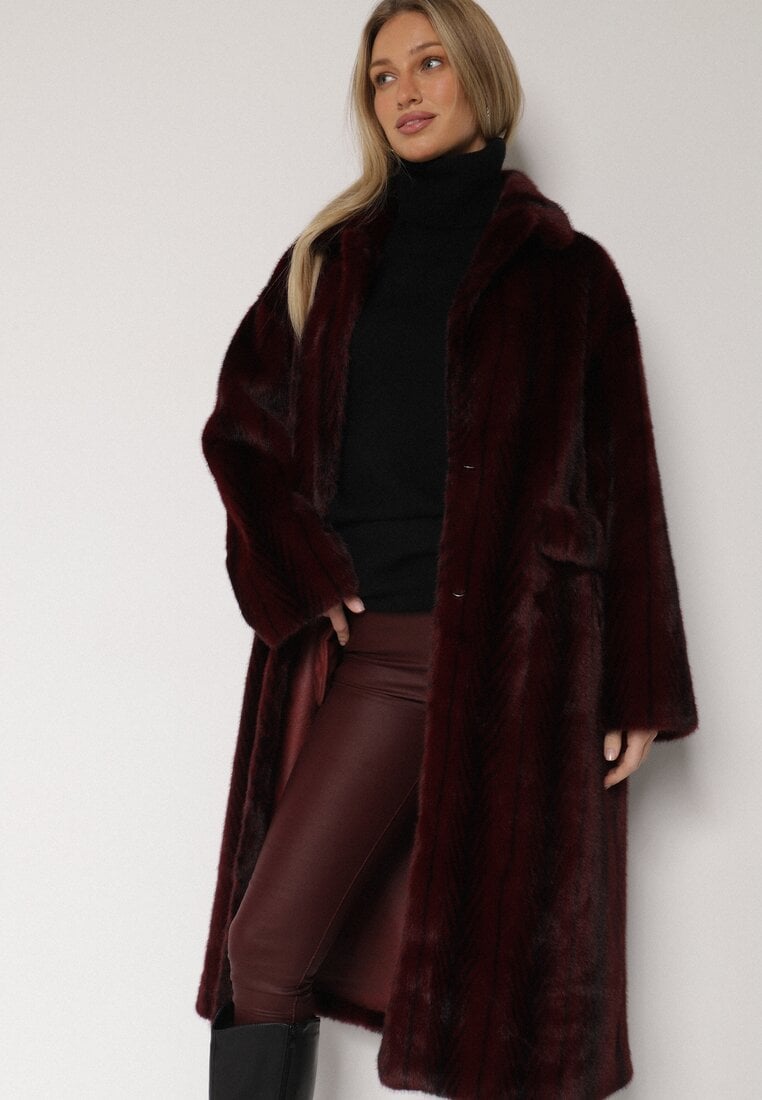 Bordowy Płaszcz Futerko o Kroju Oversize z Kieszeniami z Klapami Namys