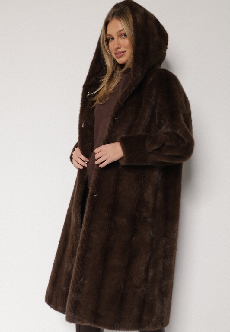 Brązowy Płaszcz Futerko w Pionowy Wzór z Kapturem Cahroris