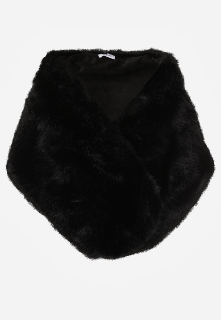 Czarne Ponczo Etola z Futerka w Stylu Szala Cahreva