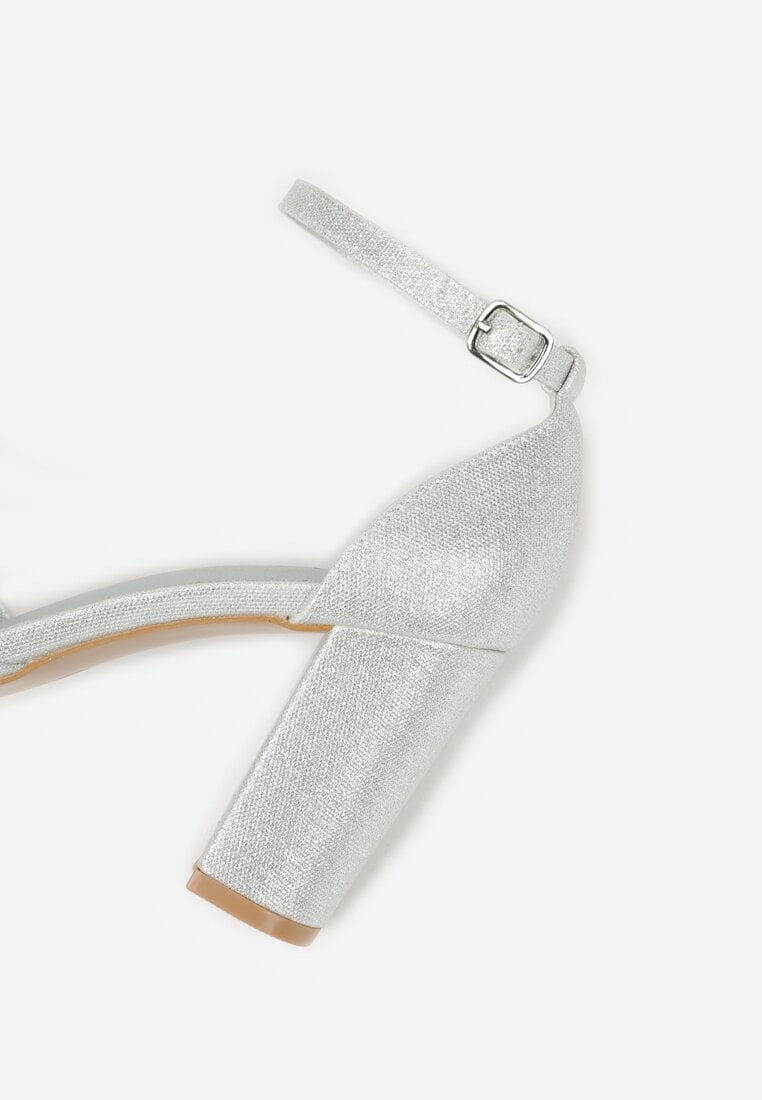 Srebrne Czółenka na Obcasie Ozdobione Brokatem i Cyrkoniami Prisnara