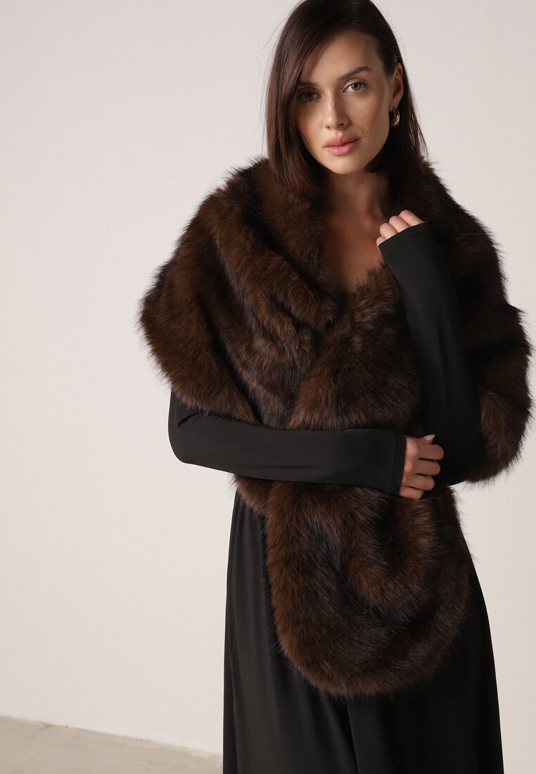 Brązowe Ponczo Etola z Futerka w Stylu Szala Cahreva