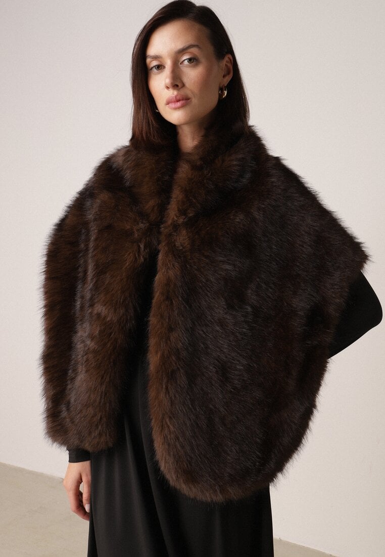 Brązowe Ponczo Etola z Futerka w Stylu Szala Cahreva