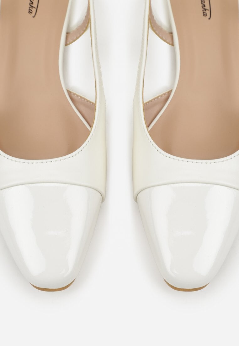 Białe Eleganckie Sandały na Klockowym Obcasie z Lakierowanym Noskiem Brizthine