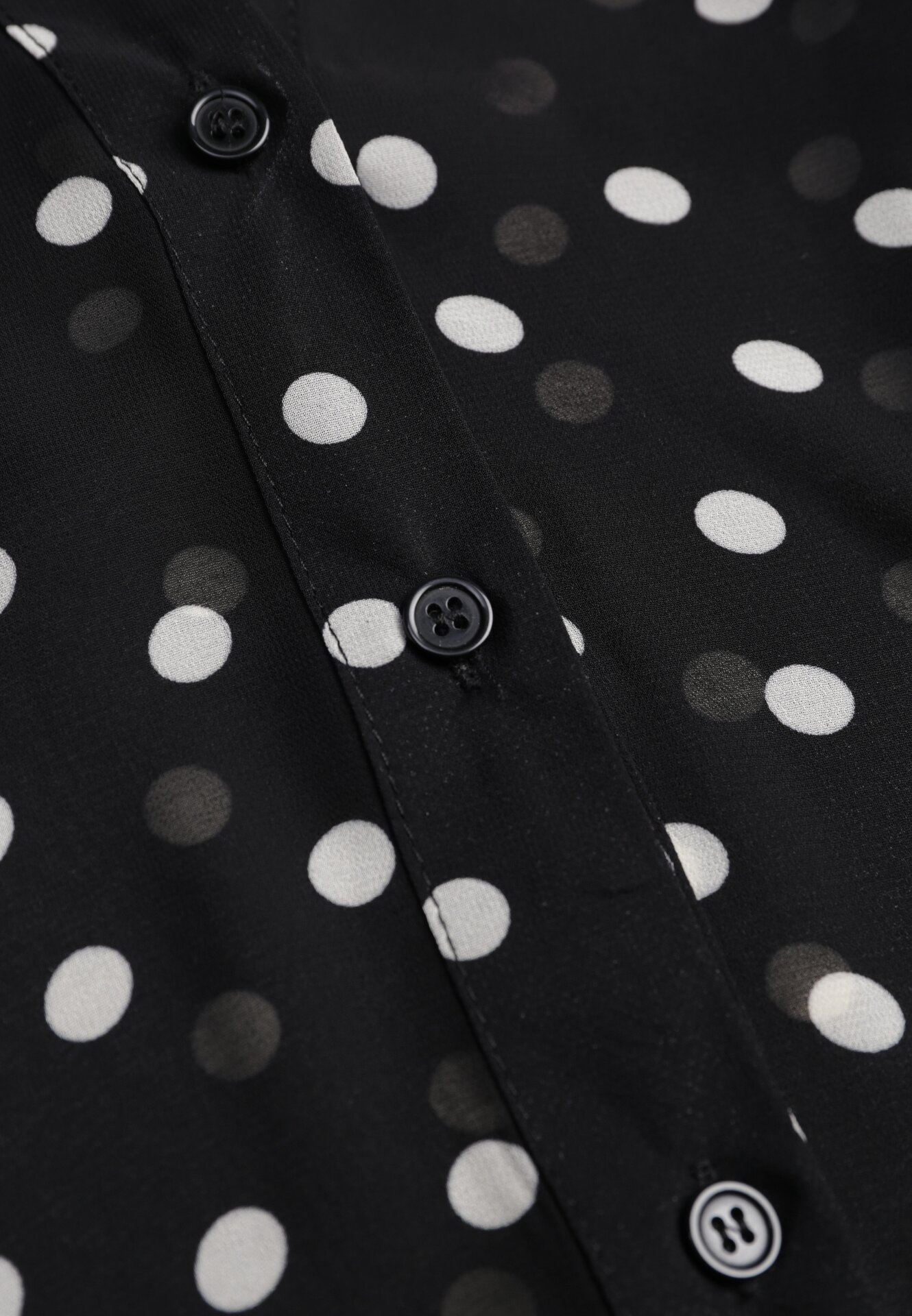 Czarna Bawełniano-Wiskozowa Koszula w Groszki z Plisowanymi Rękawami Ronan