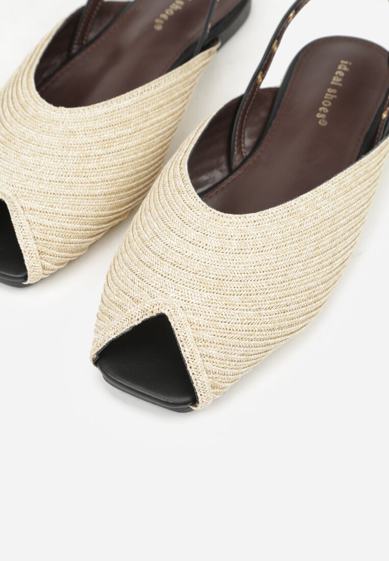 Beżowe Sandały Ozdobione Plecionką i Aplikacjai Hellia