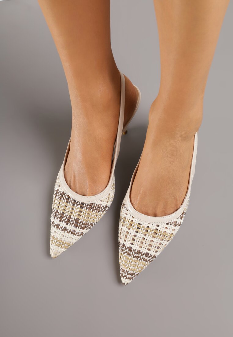 Beżowe Sandały Ozdobione Plecionką Oaratune