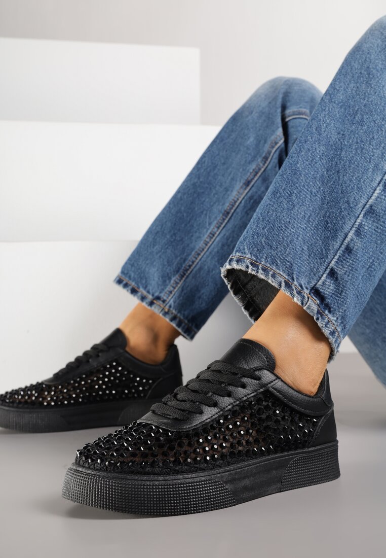 Czarne Sneakersy na Grubej Podeszwie Ozdobione Cyrkoniami Ilaronis