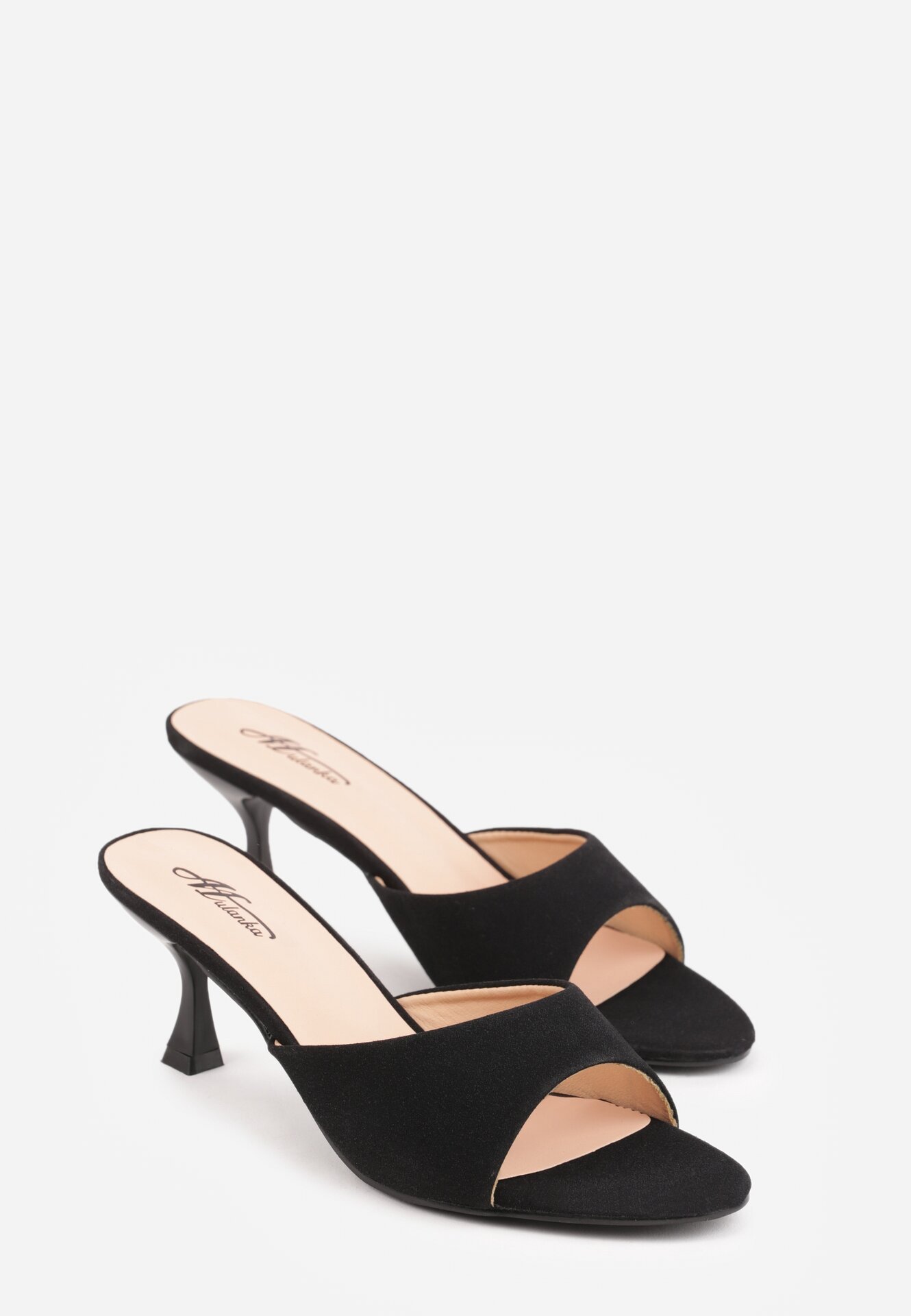 Czarne Klapki na Kaczuszce z Otwartym Noskiem Xenlyn