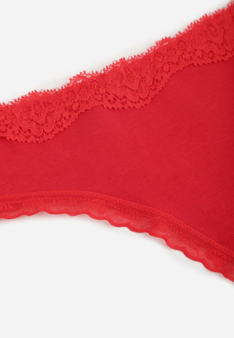 Czerwone Majtki z Bawełną Typu Stringi Ozdobione Koronką Cirilise