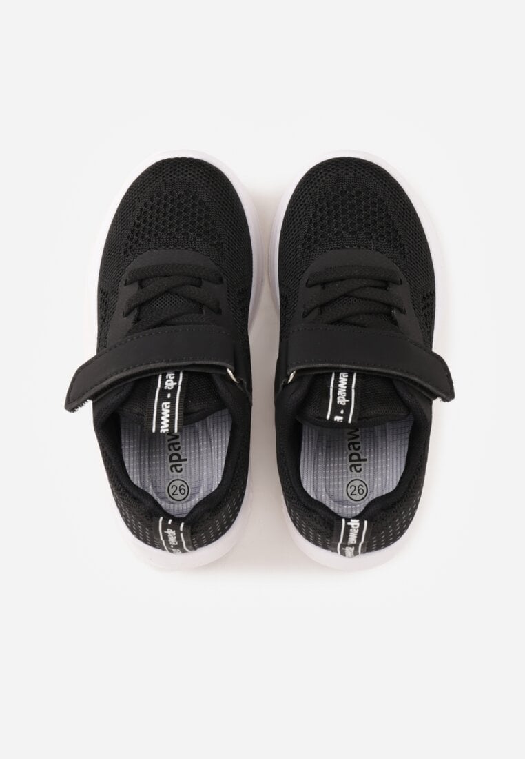 Czarno-Białe Buty Sportowe Sneakersy z Perforacją i Tłoczoną Podeszwą Uriltora