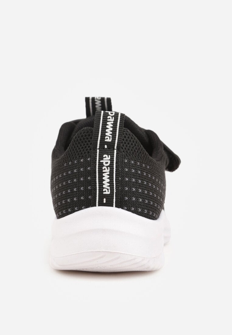 Czarno-Białe Buty Sportowe Sneakersy z Perforacją i Tłoczoną Podeszwą Uriltora