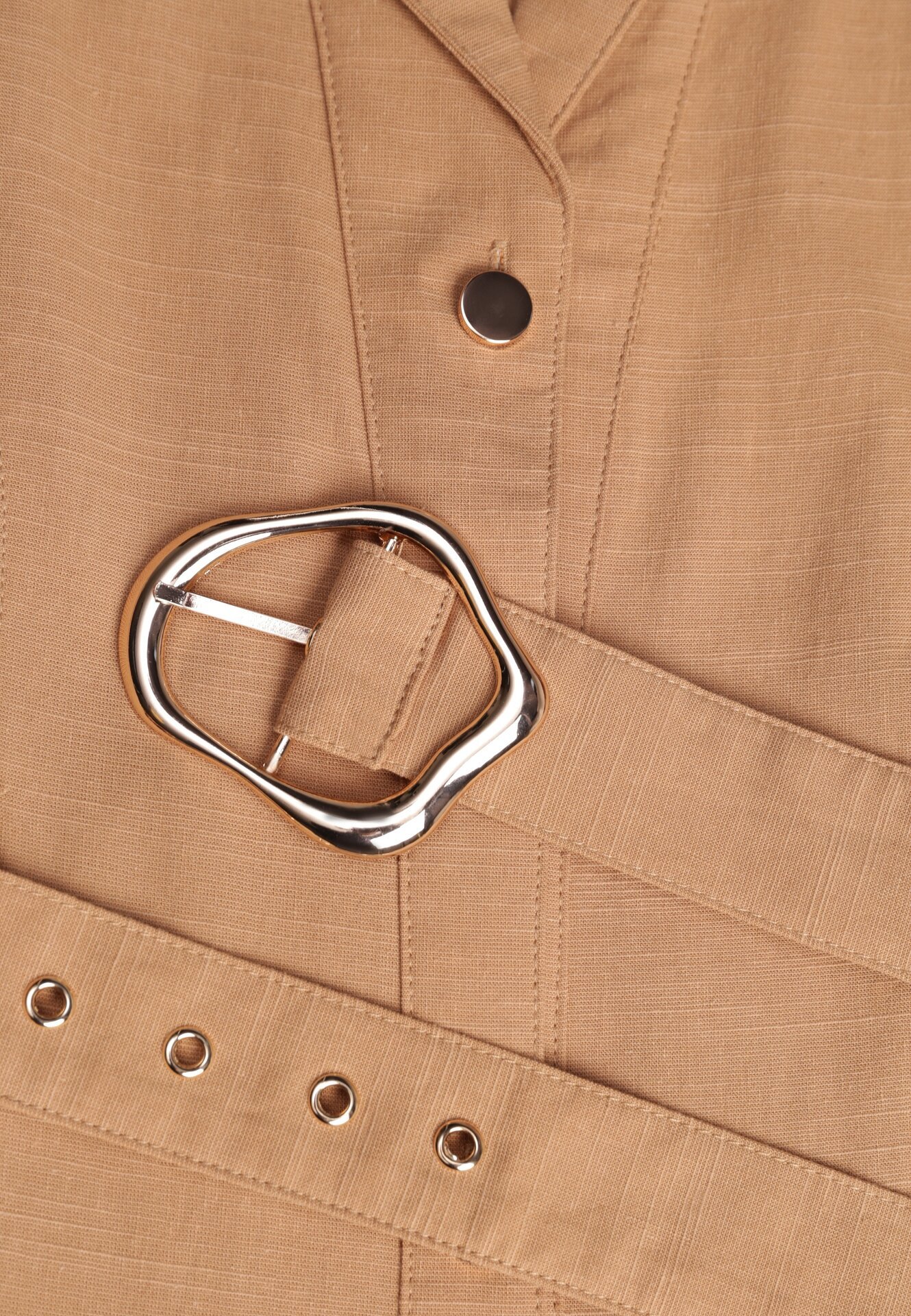 Beżowa Koszulowa Sukienka Bez Rękawów z Wiskozy i Bawełny z Paskiem Suranon