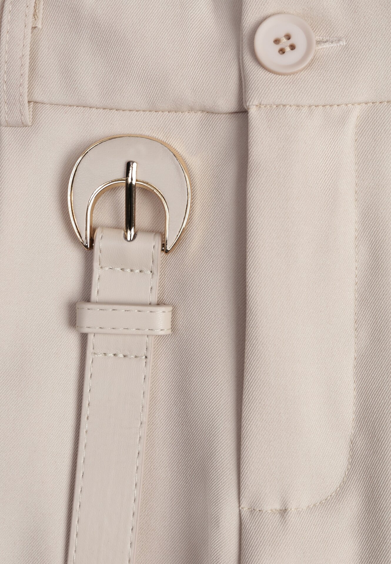 Beżowe Spodnie Typu Cygaretki z Wysokim Stanem Paskiem i Klamrą Półksiężycem Vikirae