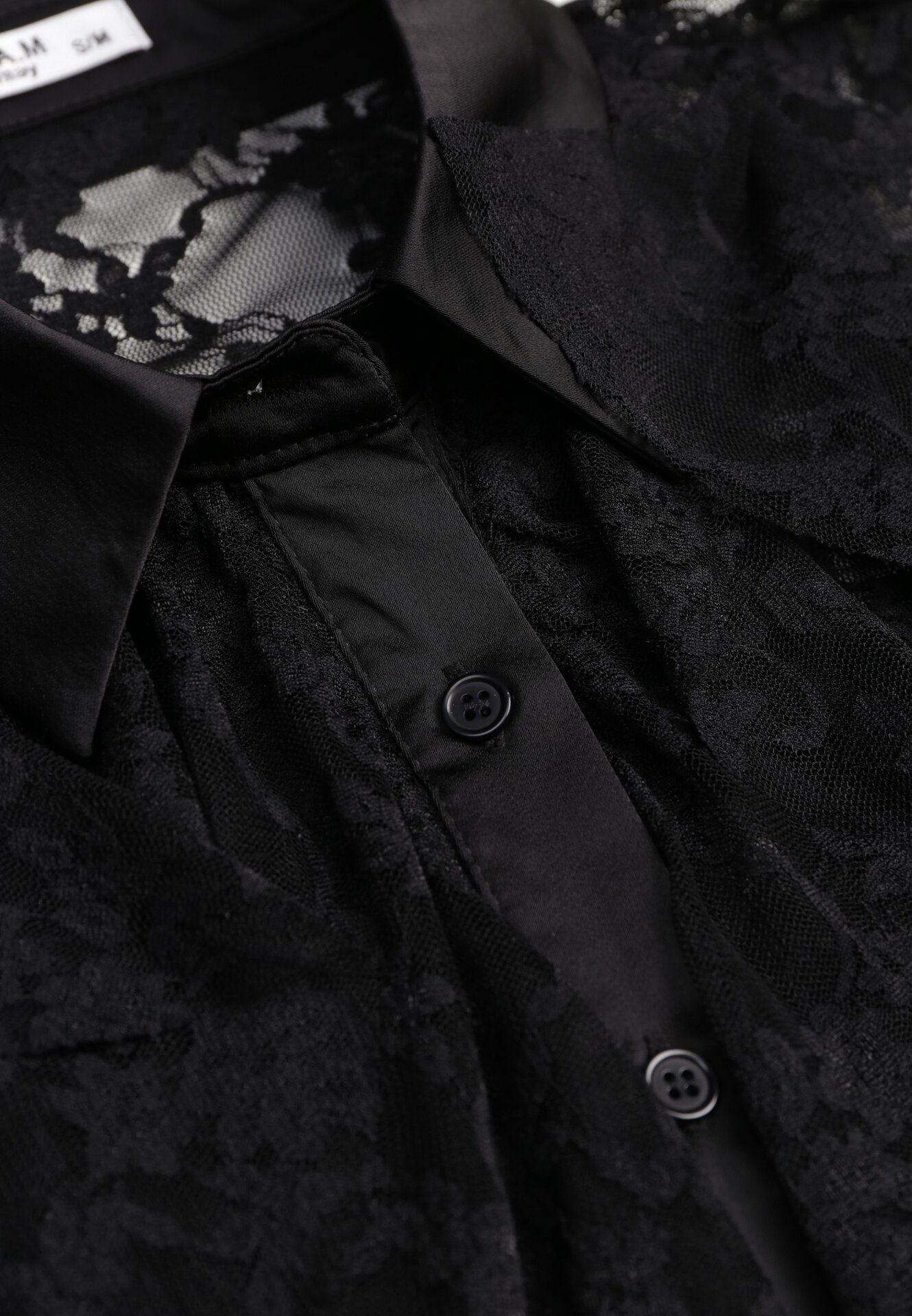 Czarna Koszula Koronkowa z Wiskozy z Bawełną Ozdobiona Falbanami Hermerine