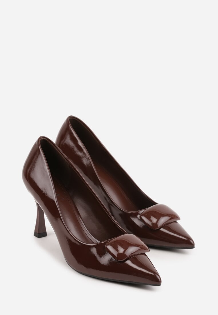 Brązowe Lakierowane Czółenka na Szpilce z Ozdobą Aroanoire