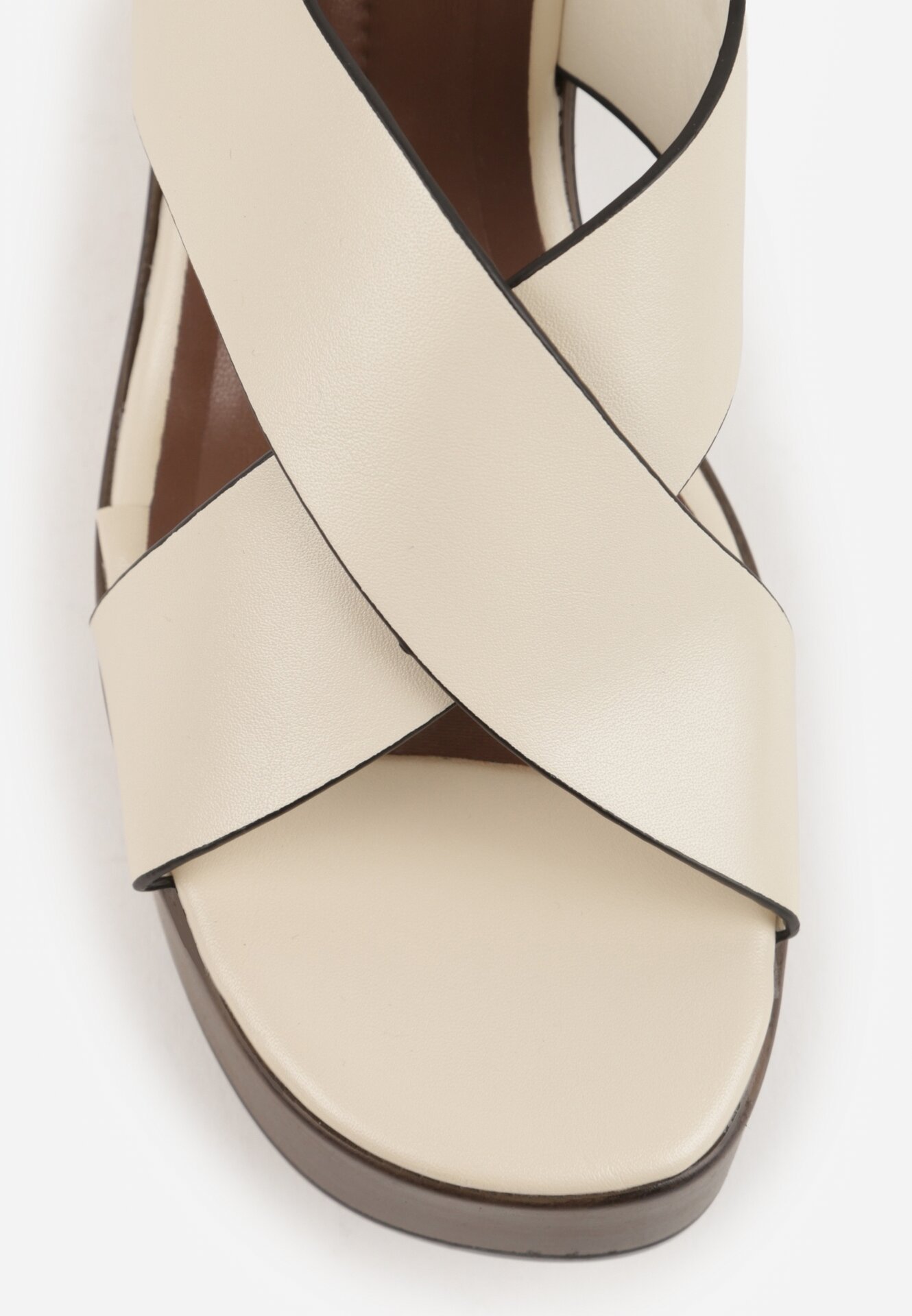 Beżowe Sandały na Koturnie i Platformie Ozdobione Dwoma Paskami Daphnone