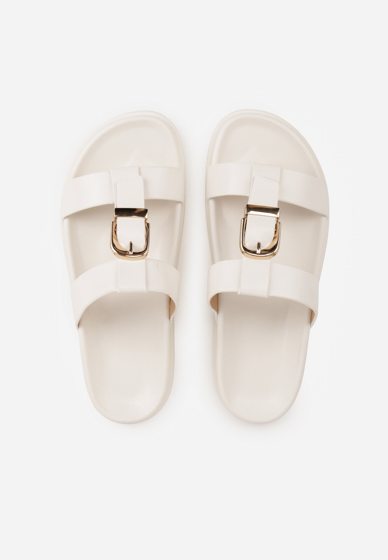 Białe Klapki z Ozdobną Klamrą i Paskiem Kaidine