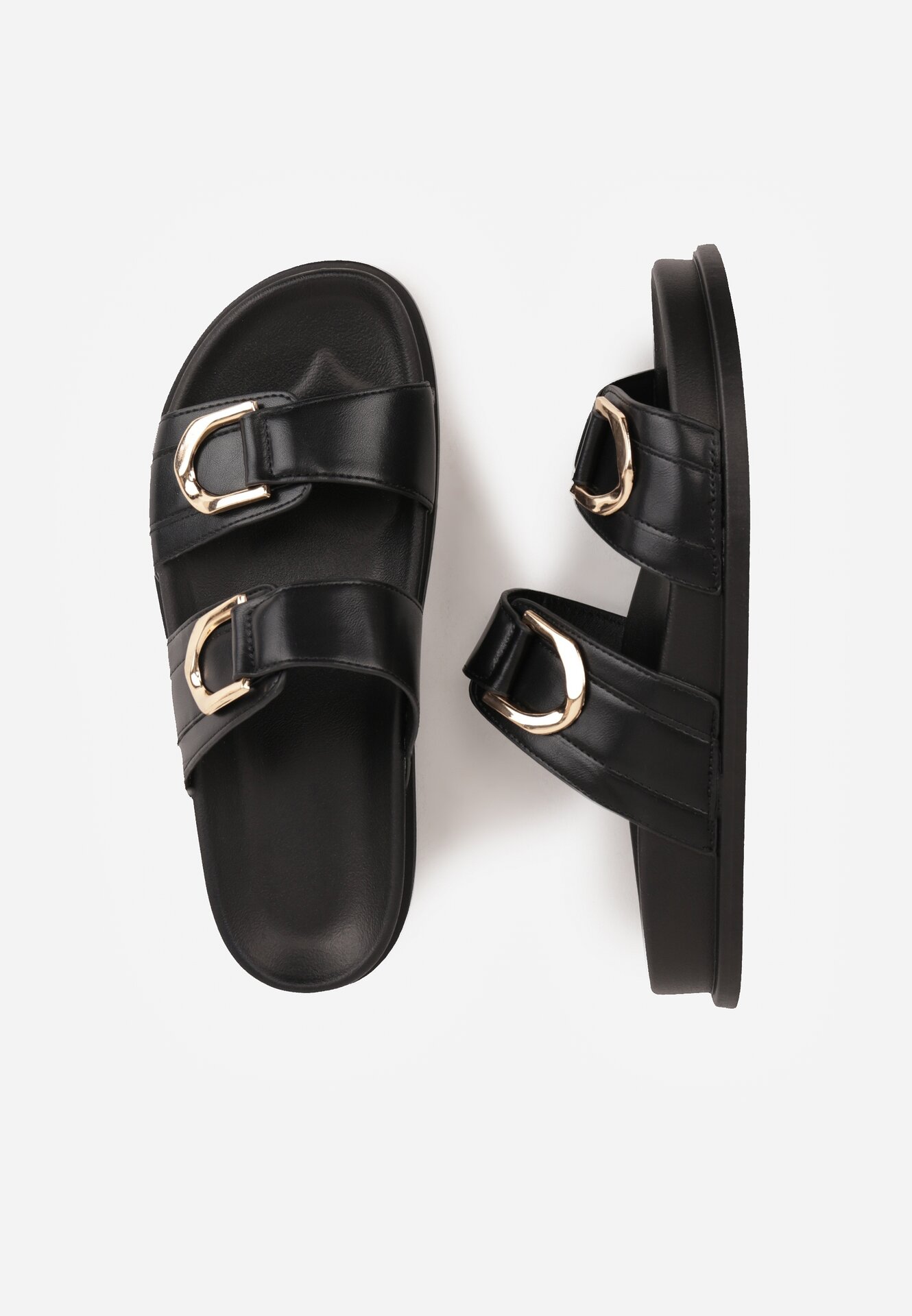 Czarne Klapki Ozdobione Dwoma Klamrami Sthosaildy