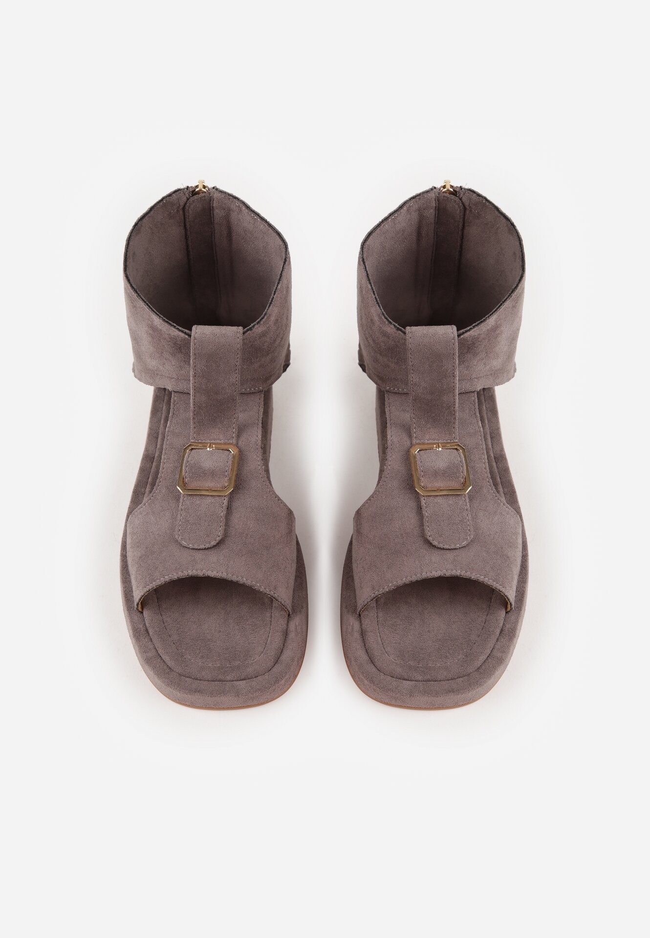 Szare Sandały w Stylu Botków z Ozdobną Klamrą Theaneasi