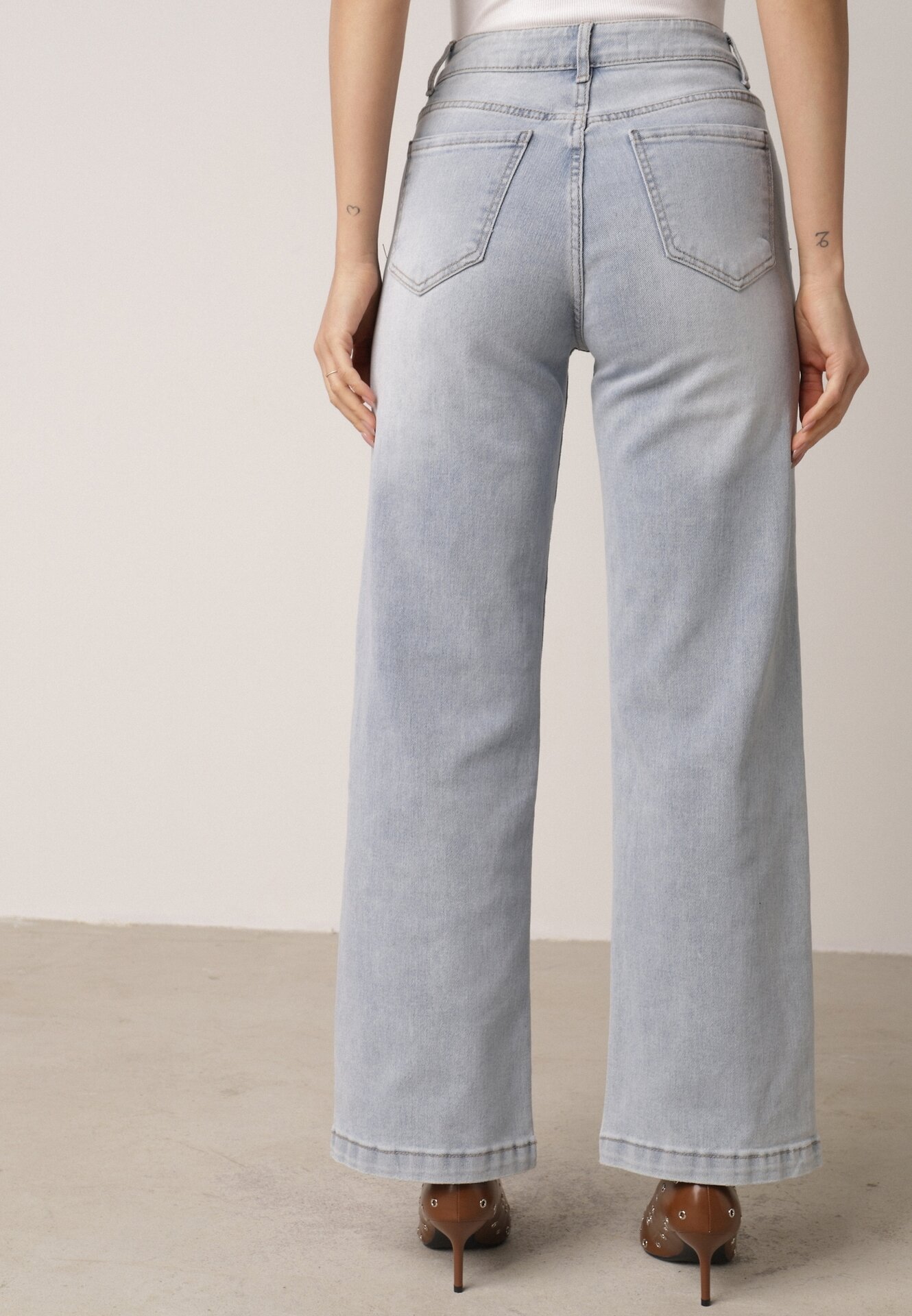 Blugi Albastru deschis