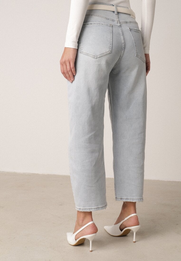 Niebieskie Jeansy z Bawełną o Fasonie Mom Fit z Wysokim Stanem Vrenes