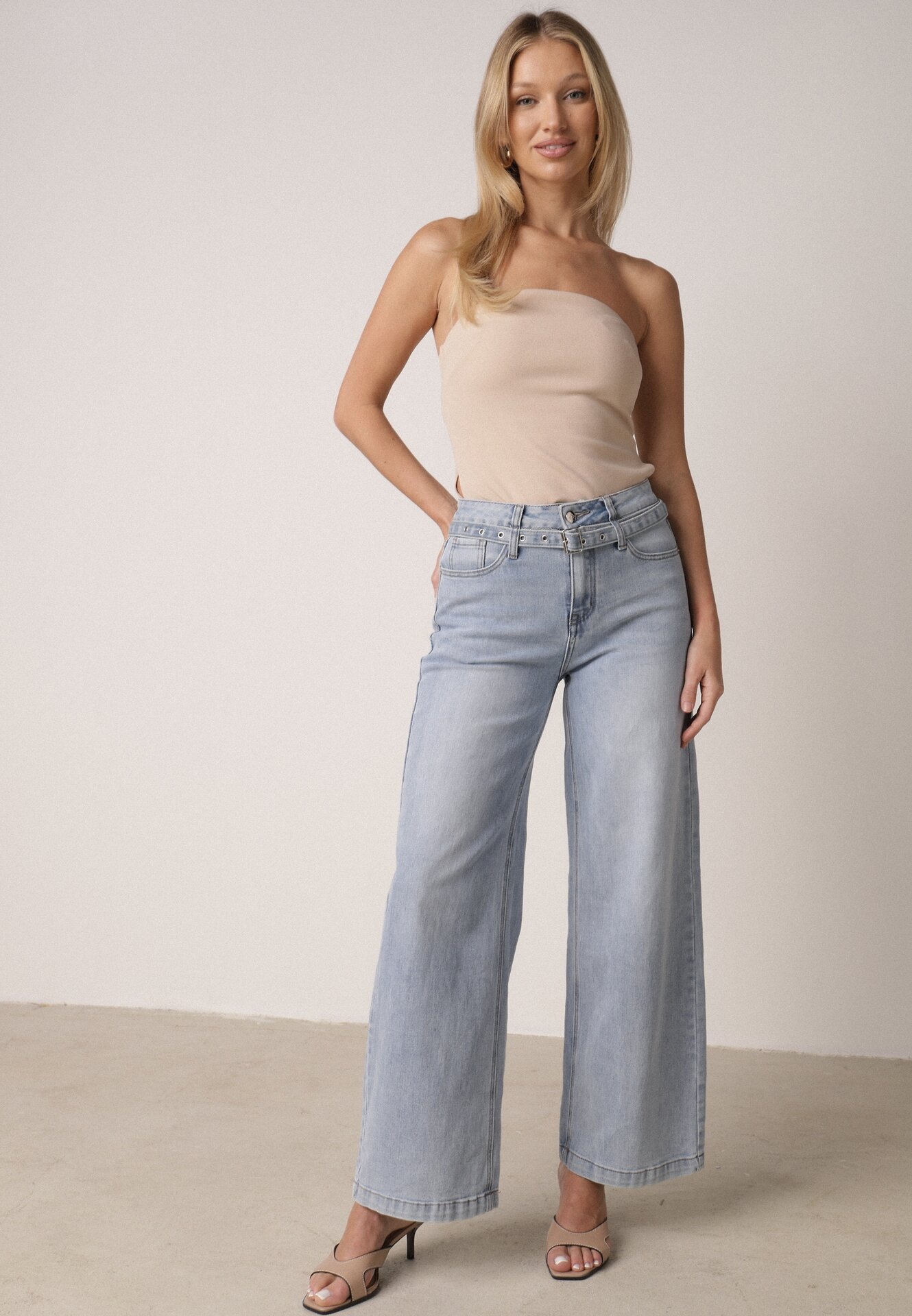 Niebieskie Szerokie Jeansy z Bawełną z Wysokim Stanem i Denimowym Paskiem Venwyn