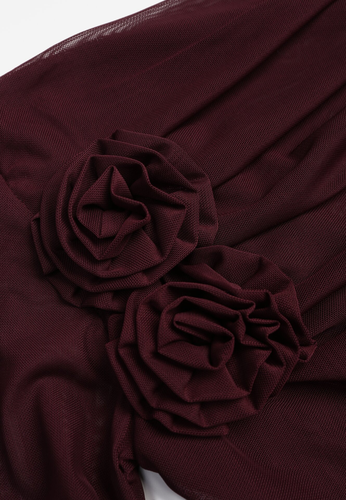 Bordowa Bluzka Siateczkowa z Marszczeniem i Kwiatową Aplikacją Nelimor