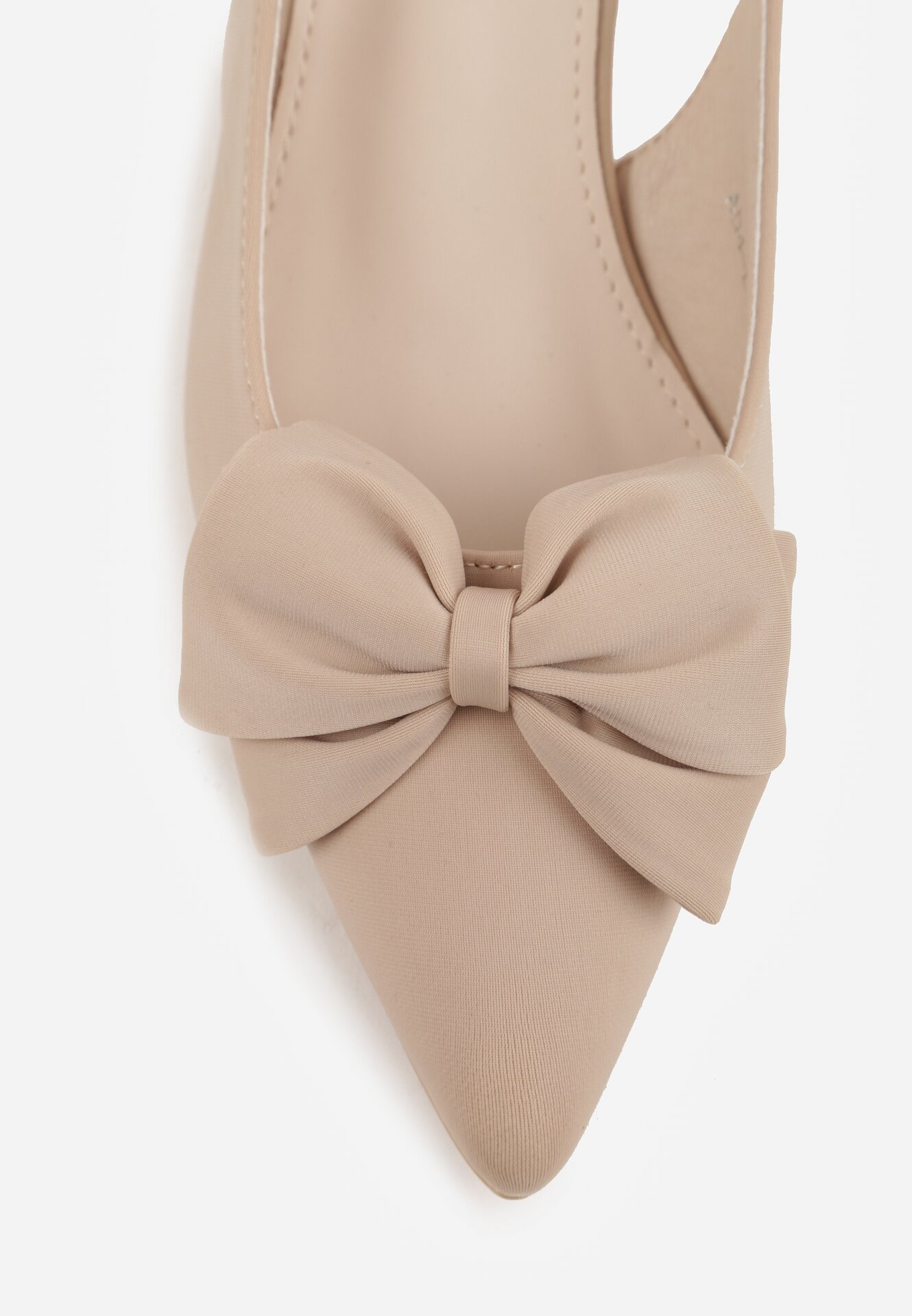 Beżowe Sandały na Kaczuszce z Noskiem w Szpic z Kokardą Nepho