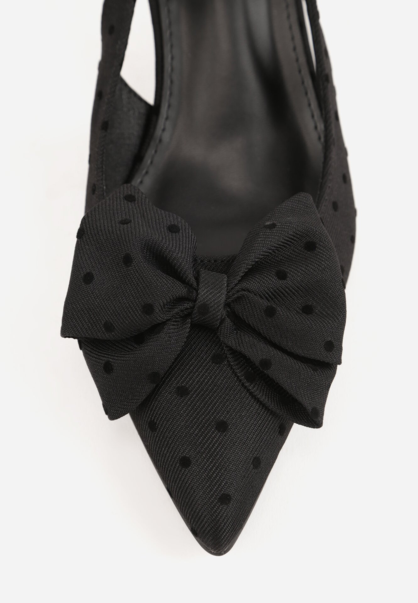 Czarne Sandały na Kaczuszce z Noskiem w Szpic z Kokardą Nephoo