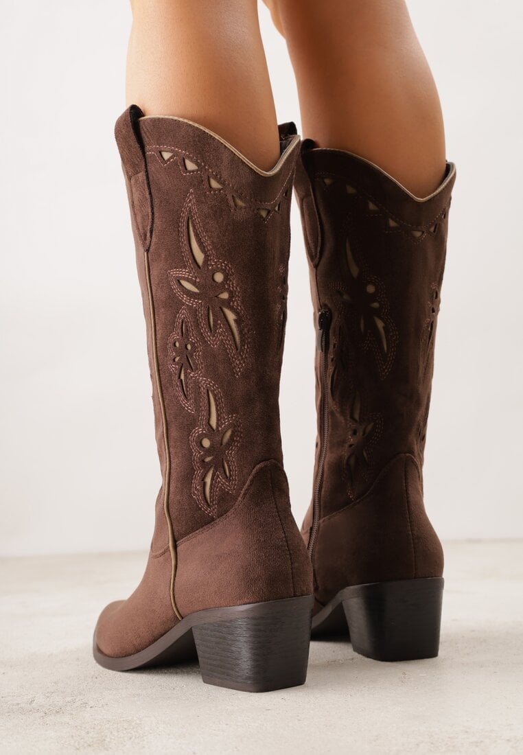 Brązowe Botki Kowbojki na Stożku z Imitacji Zamszu z Ażurowymi Wstawkami  Crela