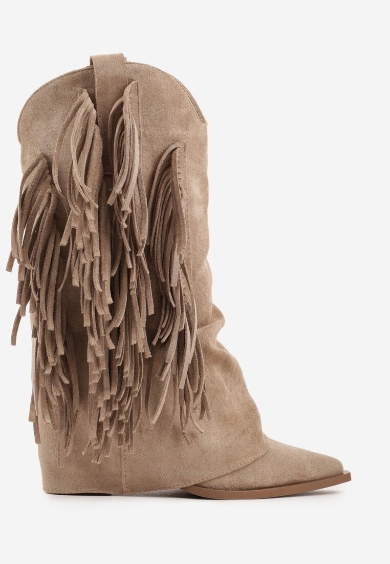 Ciemnobeżowe Botki Typu Kowbojki na Obcasie z Wywiniętą Cholewką i Frędzlami Uemiris