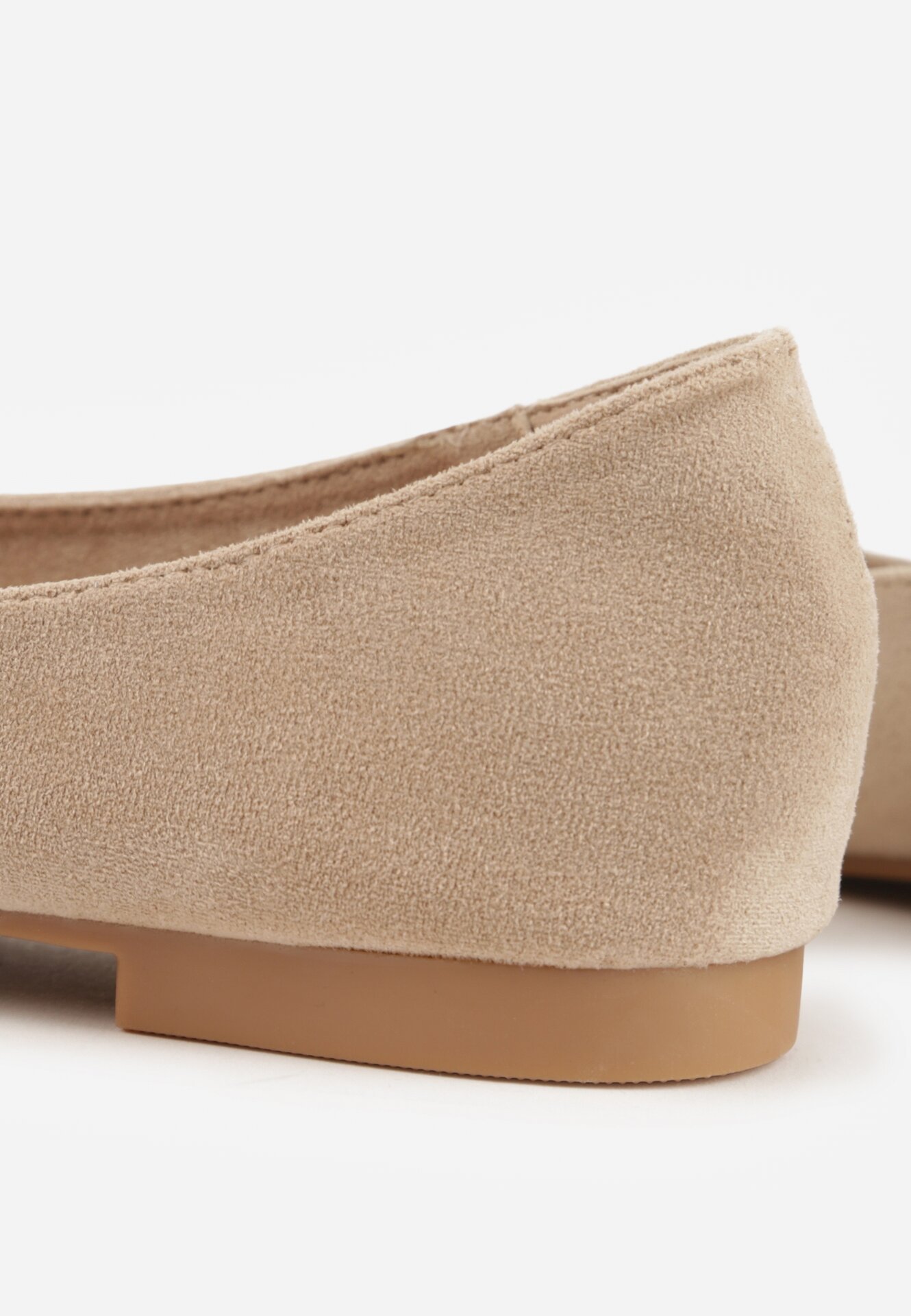 Beżowe Balerinki z Imitacji Zamszu z Noskiem w Szpic Egynome